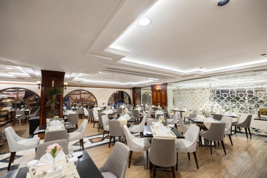 EMAAR ROYAL HOTEL