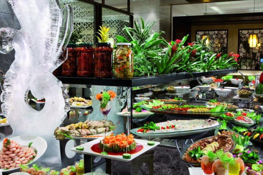 FAİRMONT CLOCK TOWER